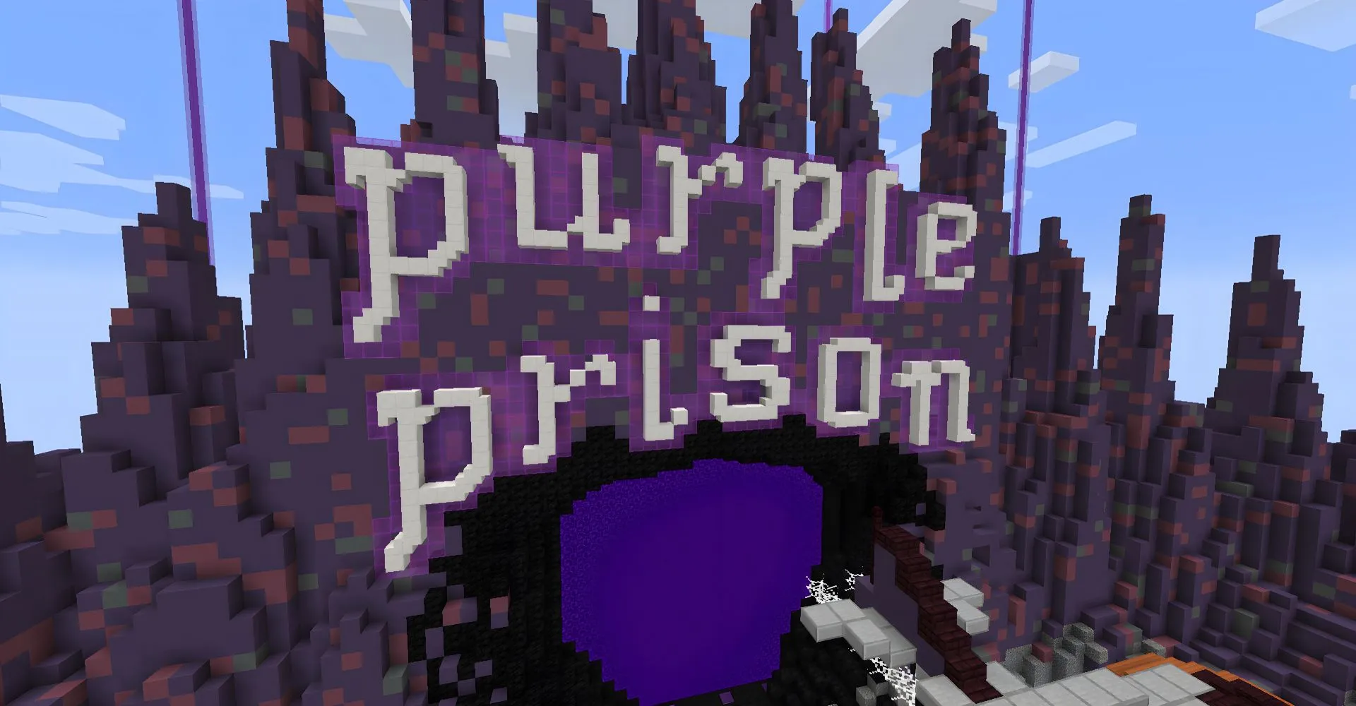 PurplePrison — очень любимый сервер Minecraft (изображение от Mojang)