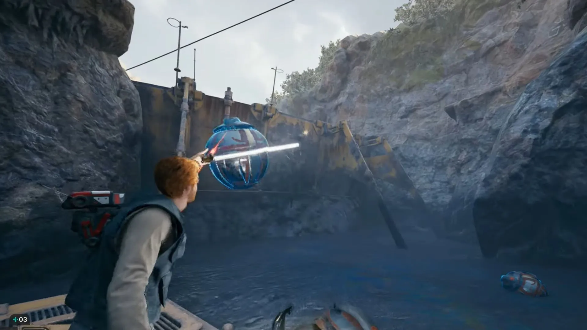 Взорвите стену, используя взрывающиеся машины, лежащие поблизости (Изображение от Electronic Arts)