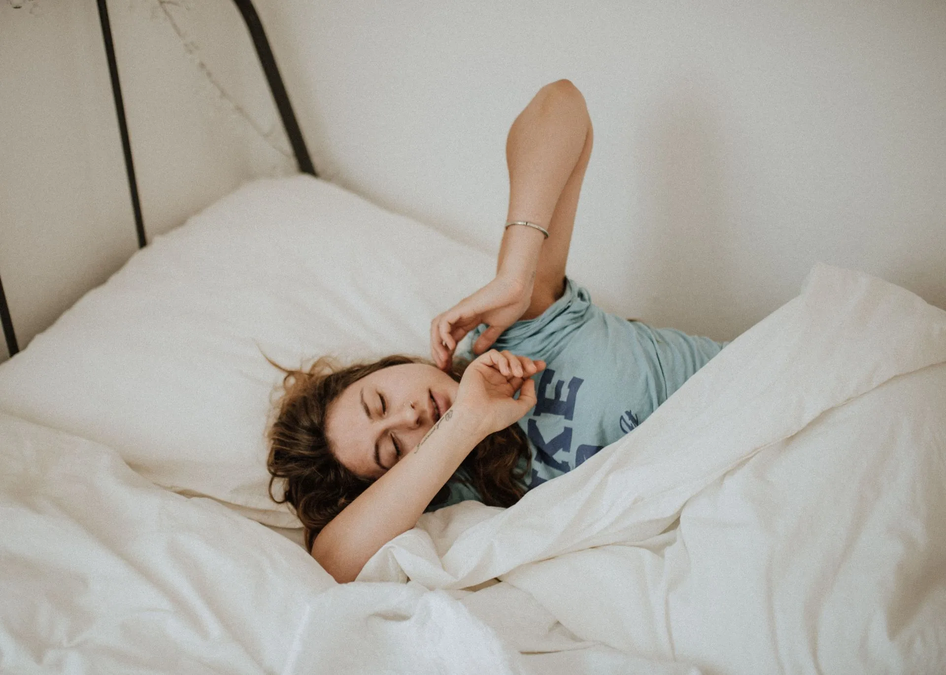 Преимущества криотерапии: помогает улучшить качество сна (изображение через unsplash/kinga Howard)