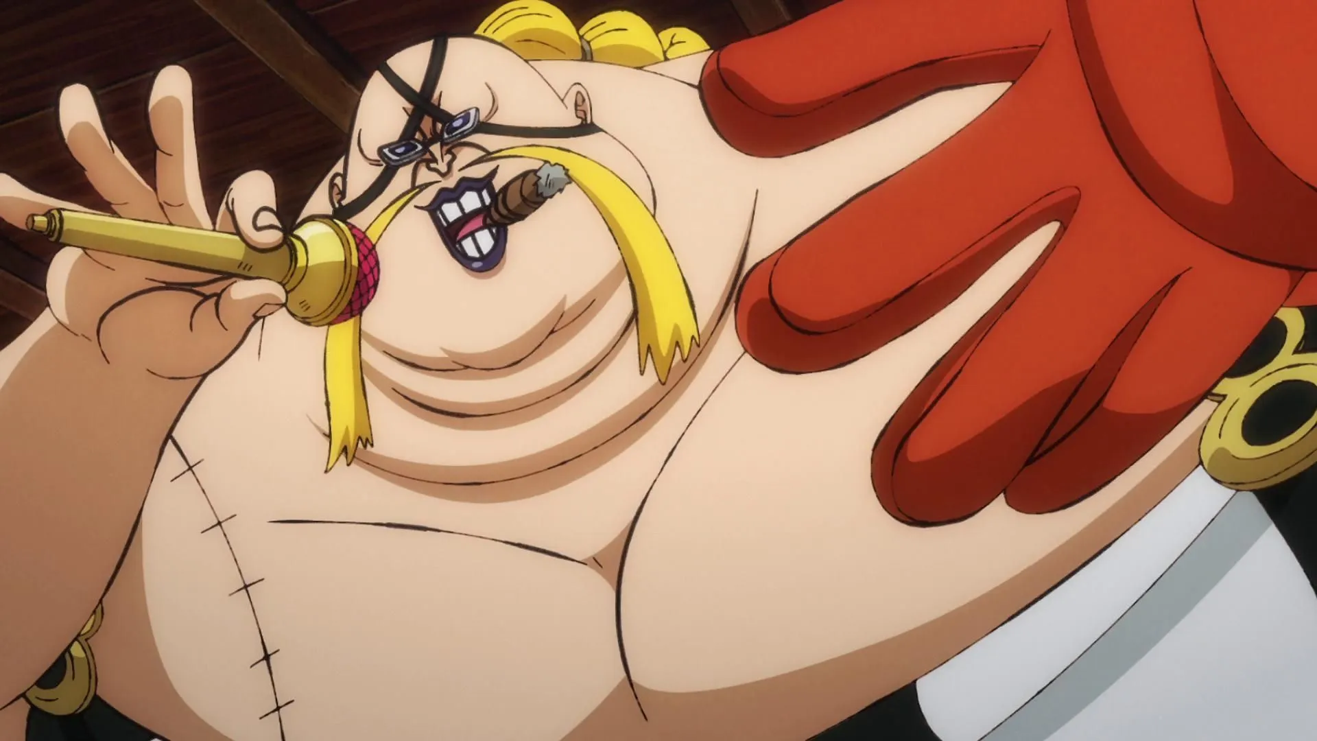 Queen vista em One Piece (Imagem via Toei Animation, One Piece)