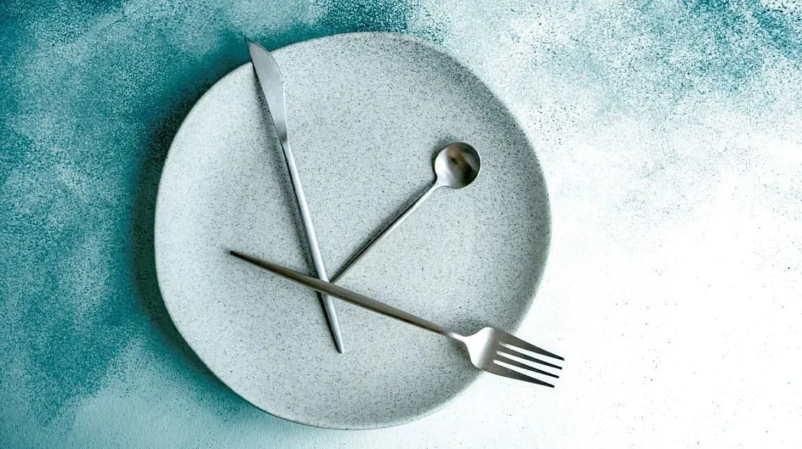 Een foto die aangeeft dat je op tijd eet (Beeld via Getty Images)
