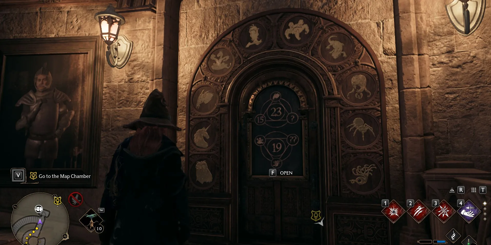 Immagine della porta dei dadi del puzzle sulla Grande Scalinata in Hogwarts Legacy.