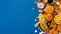 10 maneiras prejudiciais pelas quais a junk food pode estar arruinando sua saúde